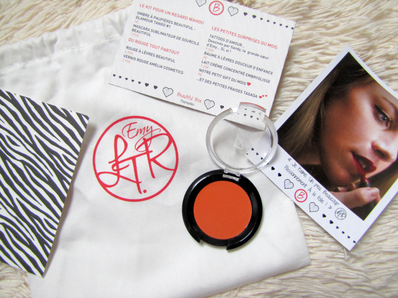 fard-a-paupieres-beautiful