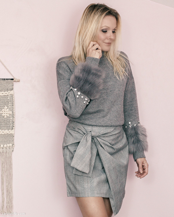 Pull strass et fourrure